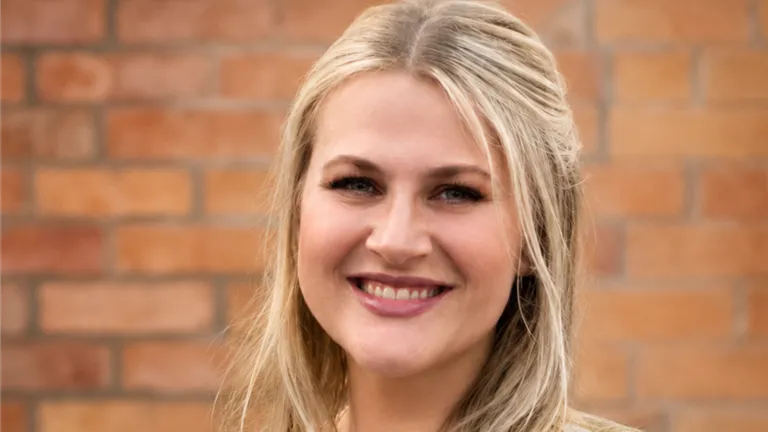 Portrait of Isabelle Greenwood