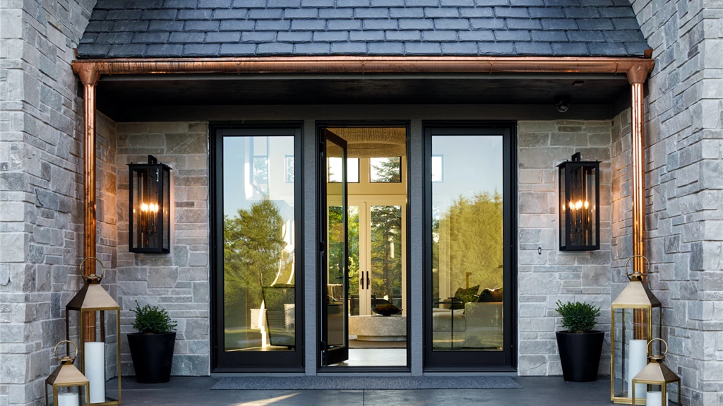 Modern Luxe on Majestic Pines - Front Entrance