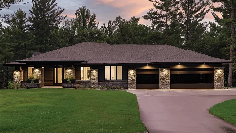 Scenic Riverside Modern Prairie - Exterior 2
