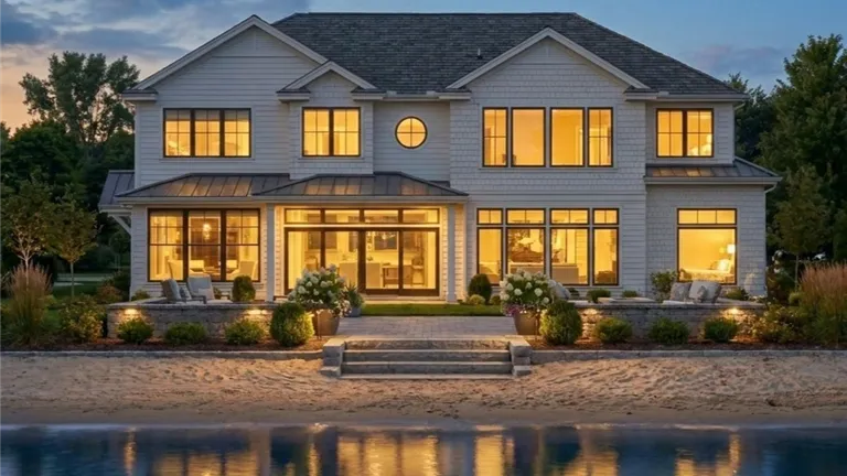 Serene dusk view at Wildwood on White Bear Lakeside.